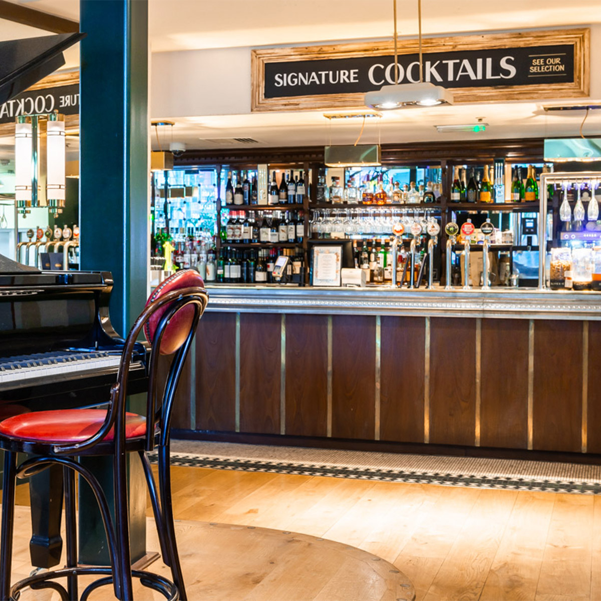 Browns Brasserie & Bar Victoria London Bar Reviews DesignMyNight