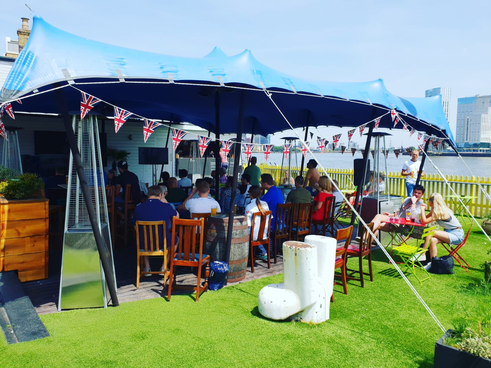 Cheese & Wine Festival Canary Wharf, London Food & Drink Reviews