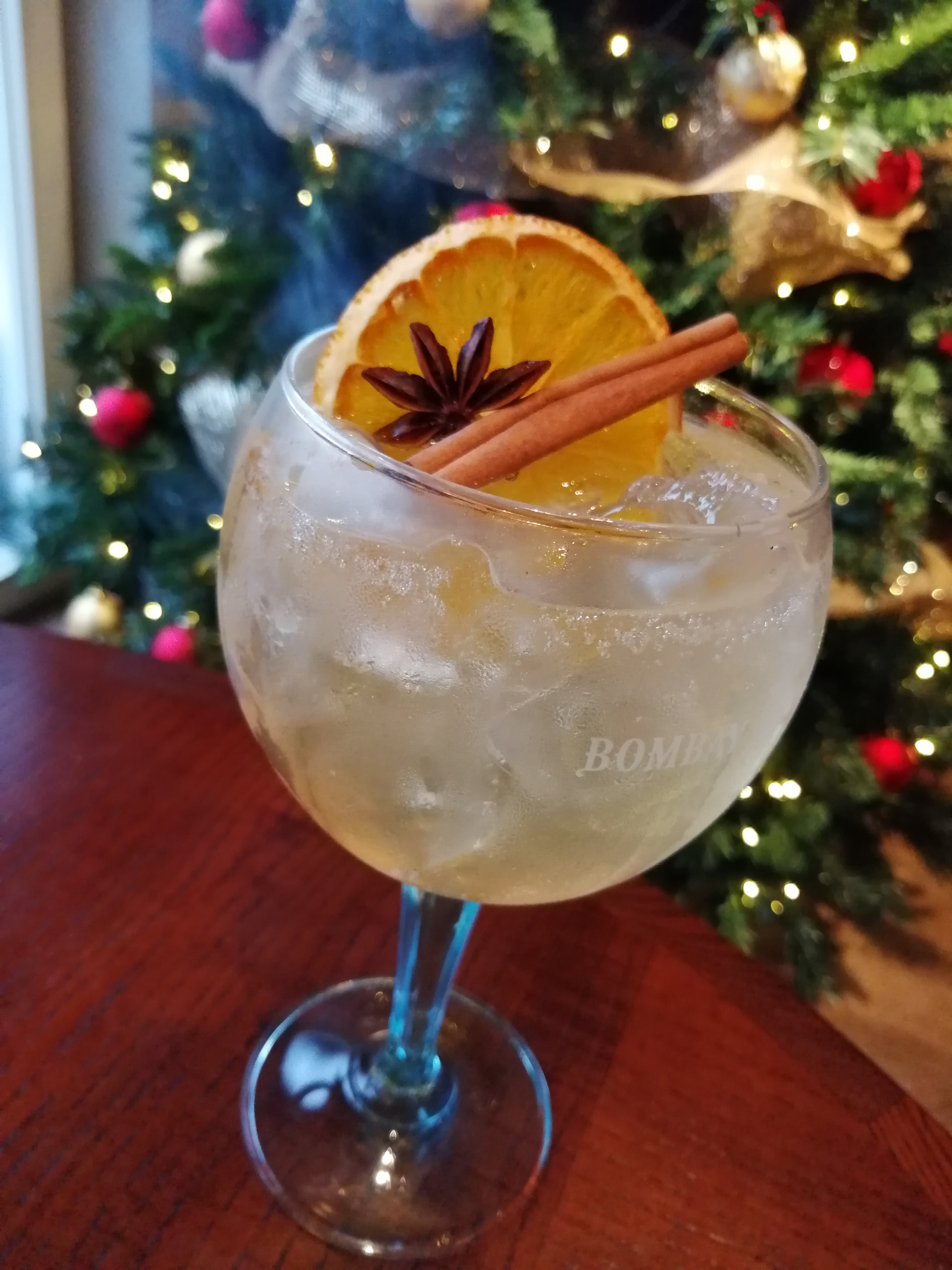 The Chequers Matching Green DesignMyNight