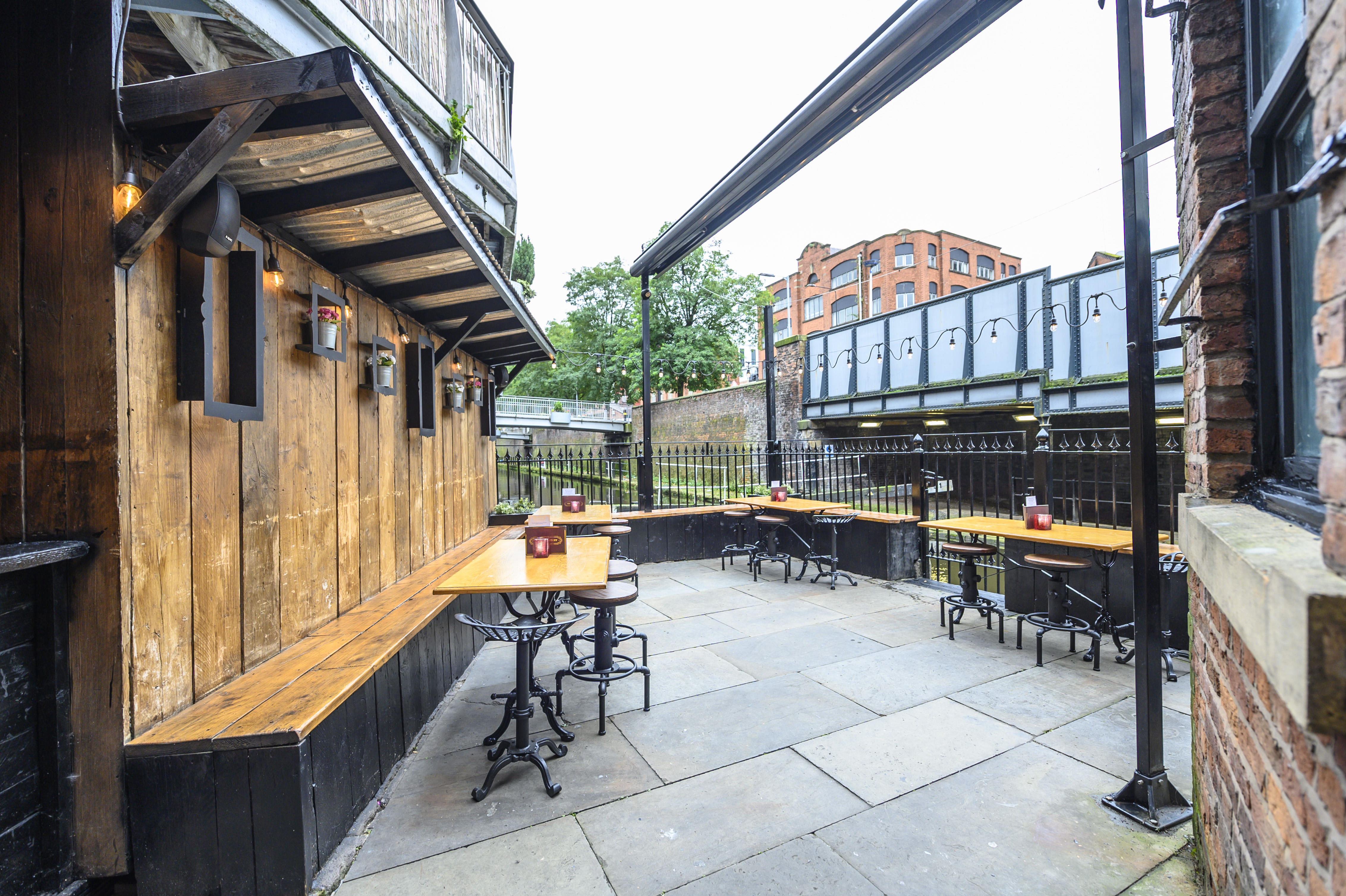 Lock 91 Deansgate Locks Manchester Bar Reviews DesignMyNight