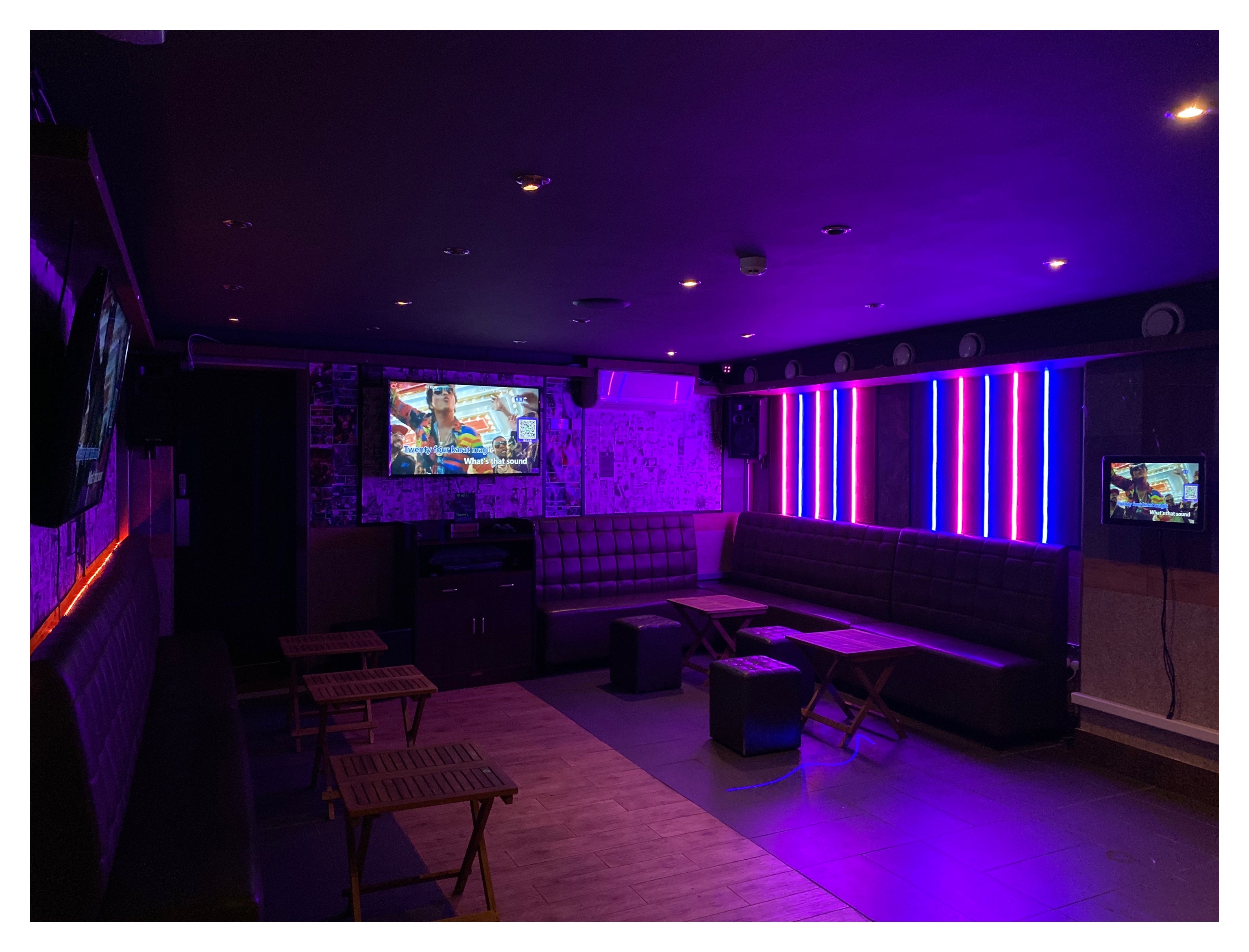 Lan Kwai Fong East Asian Restaurant in Camden DesignMyNight