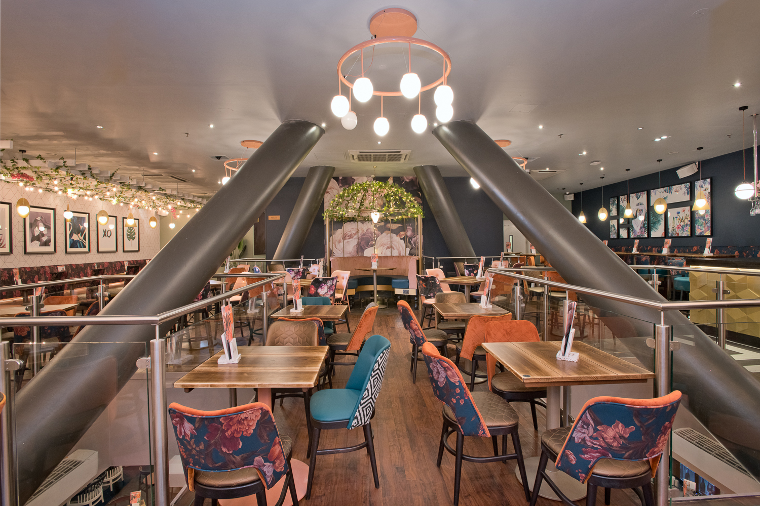 Slug and Lettuce O2 London Bar Reviews DesignMyNight