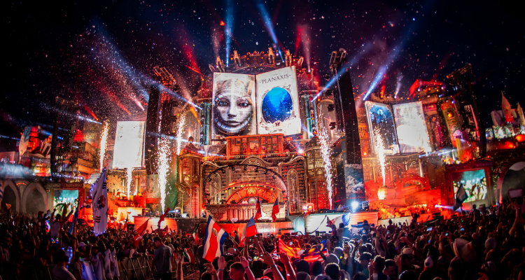 tomorrowland best festival in the world