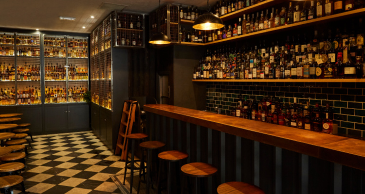 Milroy's Whisky Bar | London Bar Reviews | DesignMyNight