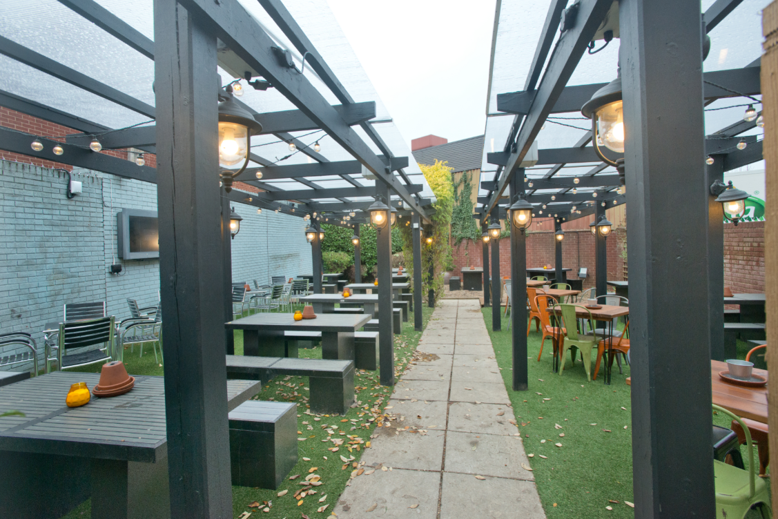 The Joiners Chill Finchley Pub With Beer Garden DesignMyNight