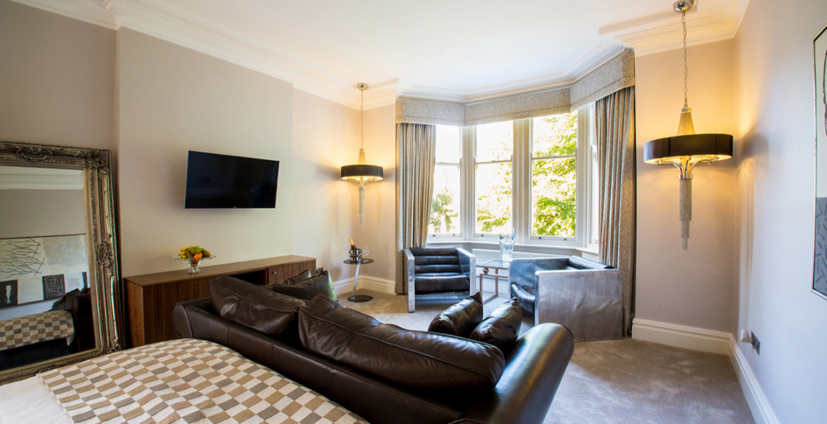 DINNER, BED AND BREAKFAST