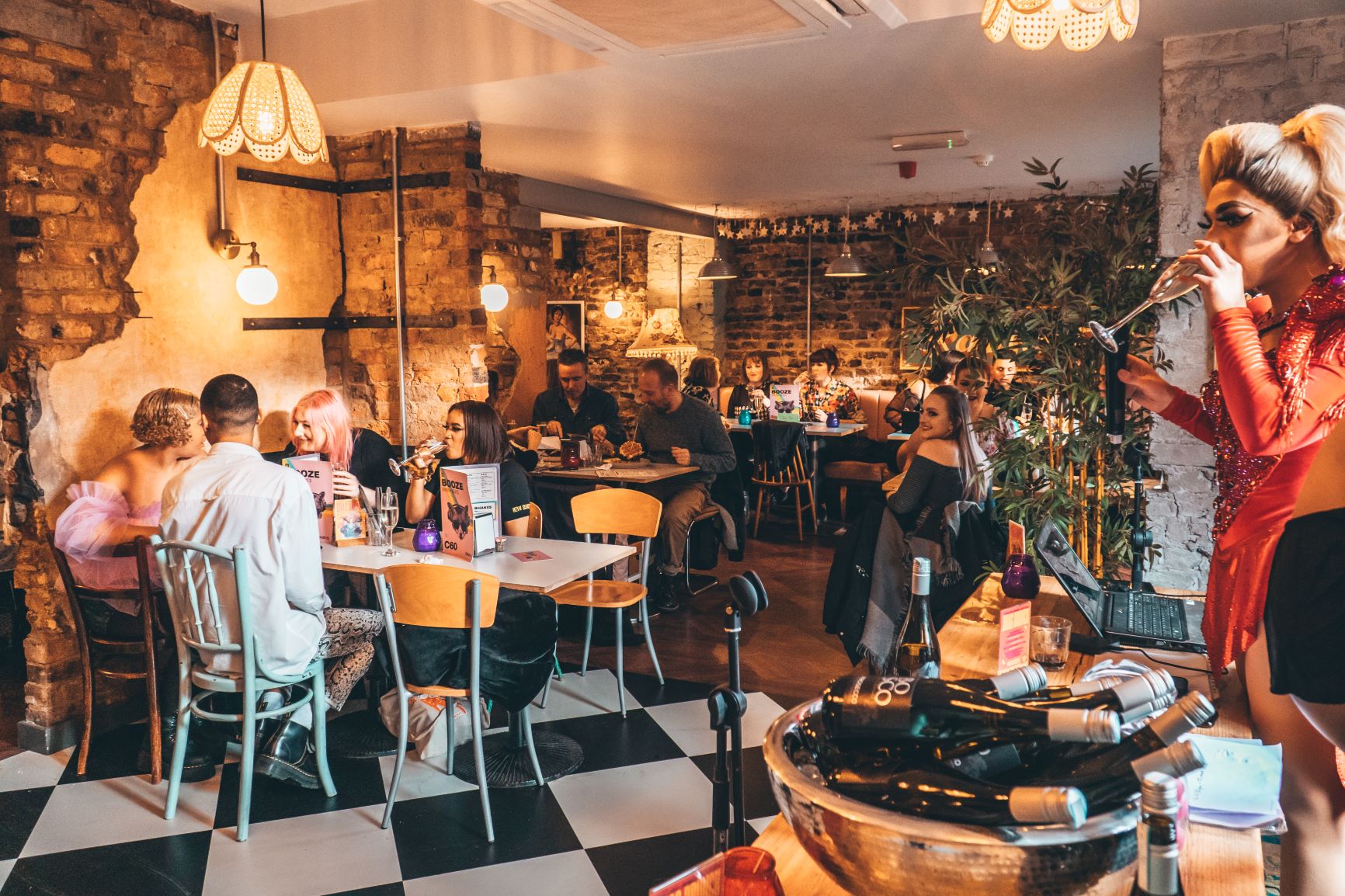 Drag Brunch Leeds Cabaret/Burlesque Reviews DesignMyNight