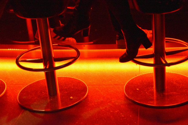 katz-gentlemen-s-club-essex-bar-reviews-designmynight