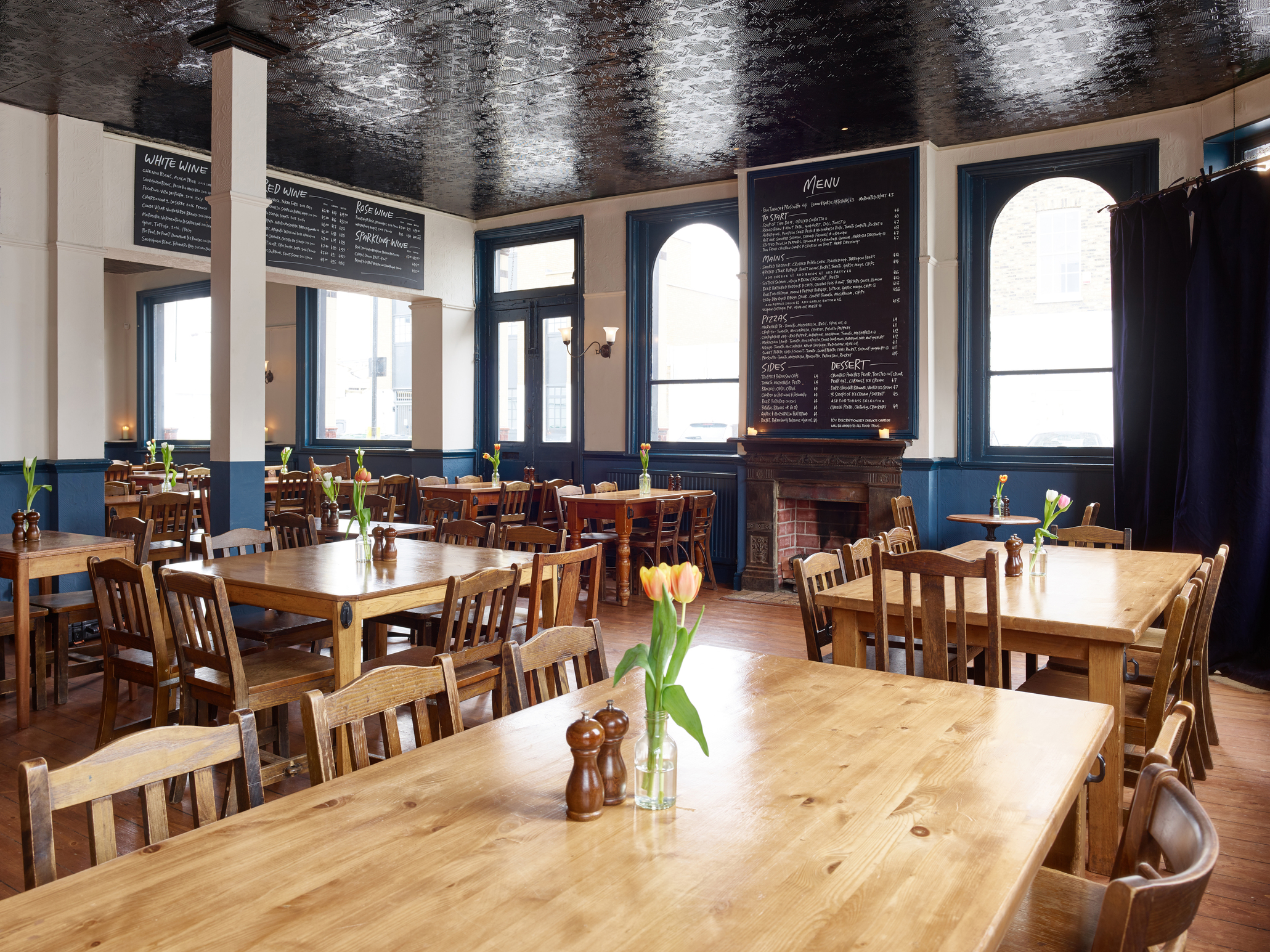 Classic Boozer The Lansdowne London Pub Reviews DesignMyNight