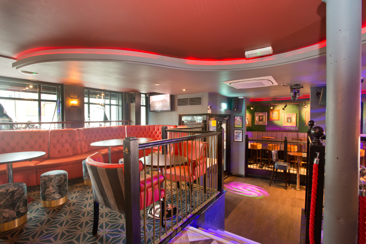 Two Brewers Clapham London Bar Reviews DesignMyNight