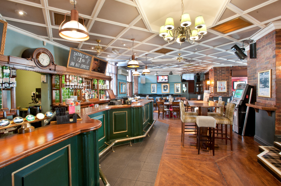 Saturday Disco Broad Street, Birmingham Fun Time Partying Reviews