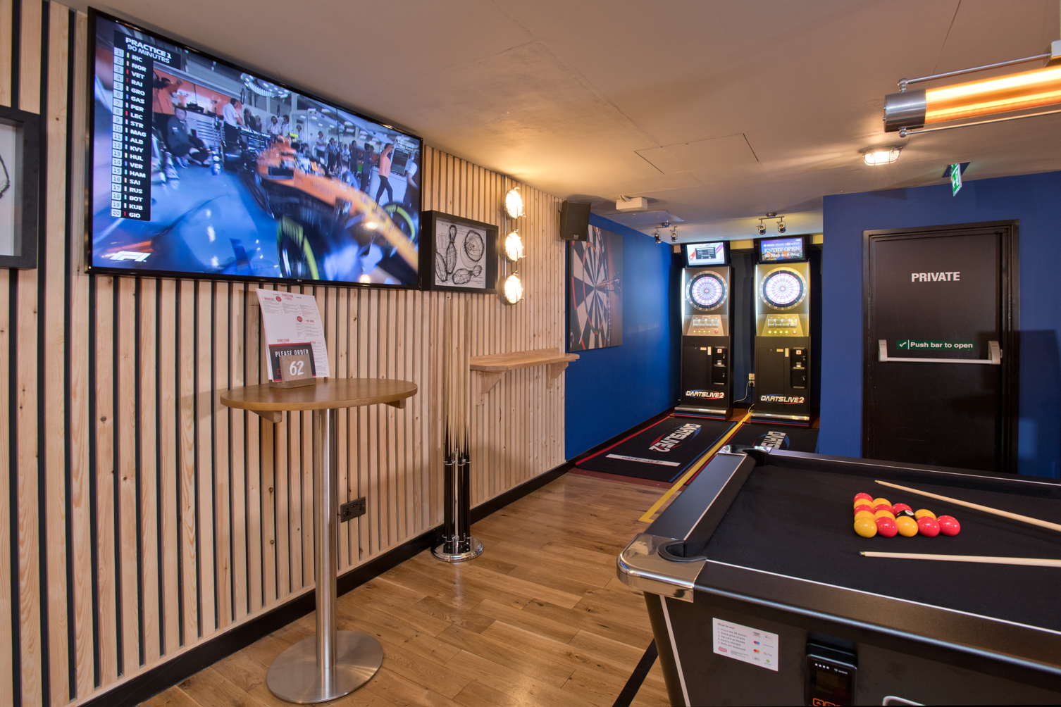 Sports Bar and Grill Marylebone Pool & Games Galore DesignMyNight