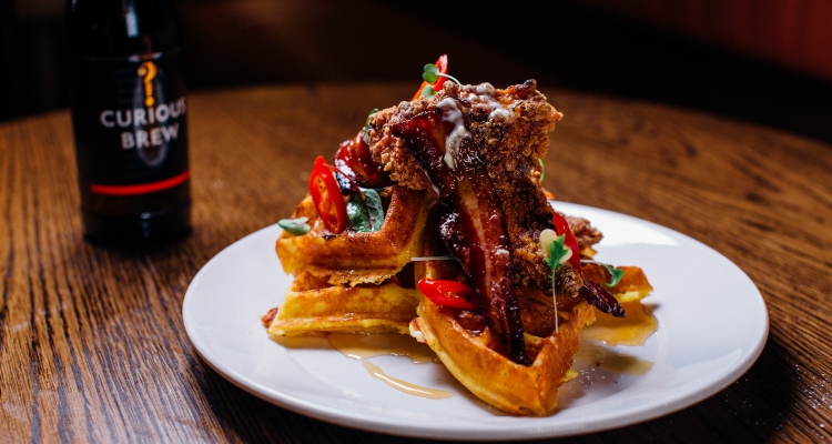 10 Best Places To Eat Chicken Waffles In London Where To Eat Chicken And Waffles In London Designmynight