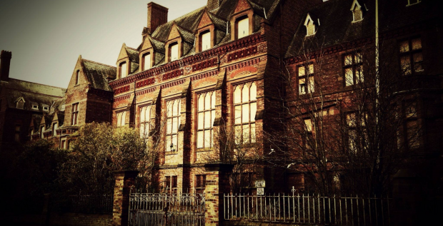 Newsham Park Abandoned Asylum and Orphanage Halloween Ghost Hunt