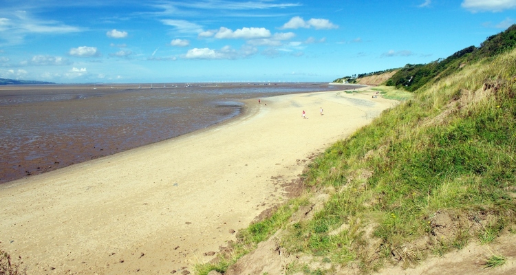 Thurstaston Best Beaches Near Liverpool | DesignMyNight