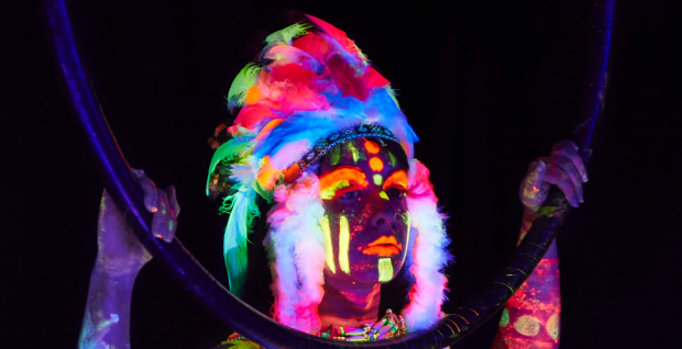 Neon Life Drawing London Date Night Reviews DesignMyNight