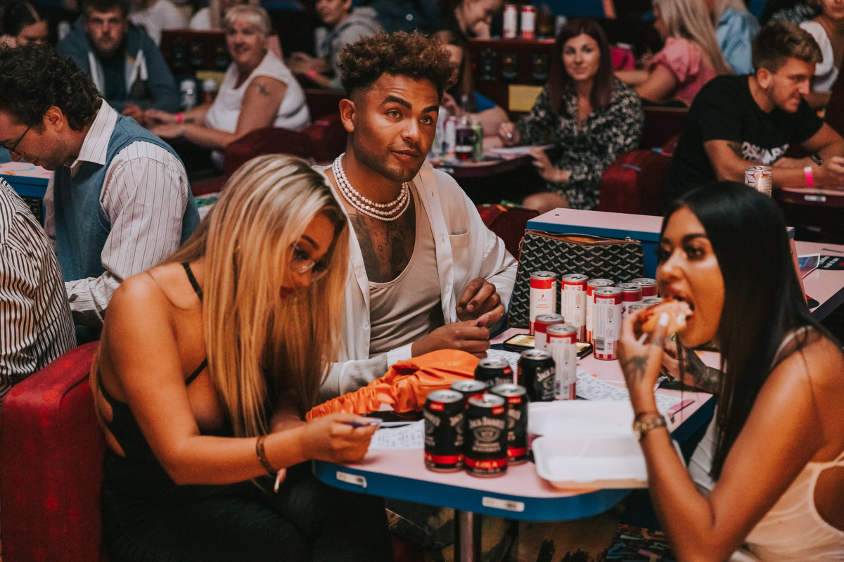 Over 20 Quirky Activities In The UK | DesignMyNight