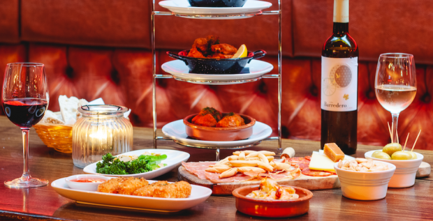 Salvador & Amanda - £200 Gift Card