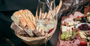 Brunch for 2 at Amelies Wine House
