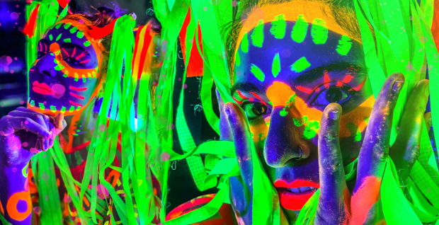 SATURDAY | NEON NAKED LIFE DRAWING | OLD QUEENS HEAD | ANGEL