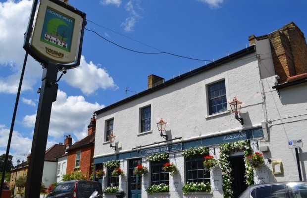 The Crooked Billet Wimbledon | London Pubs Reviews | DesignMyNight