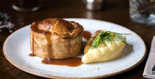 £10 PIE NIGHT!