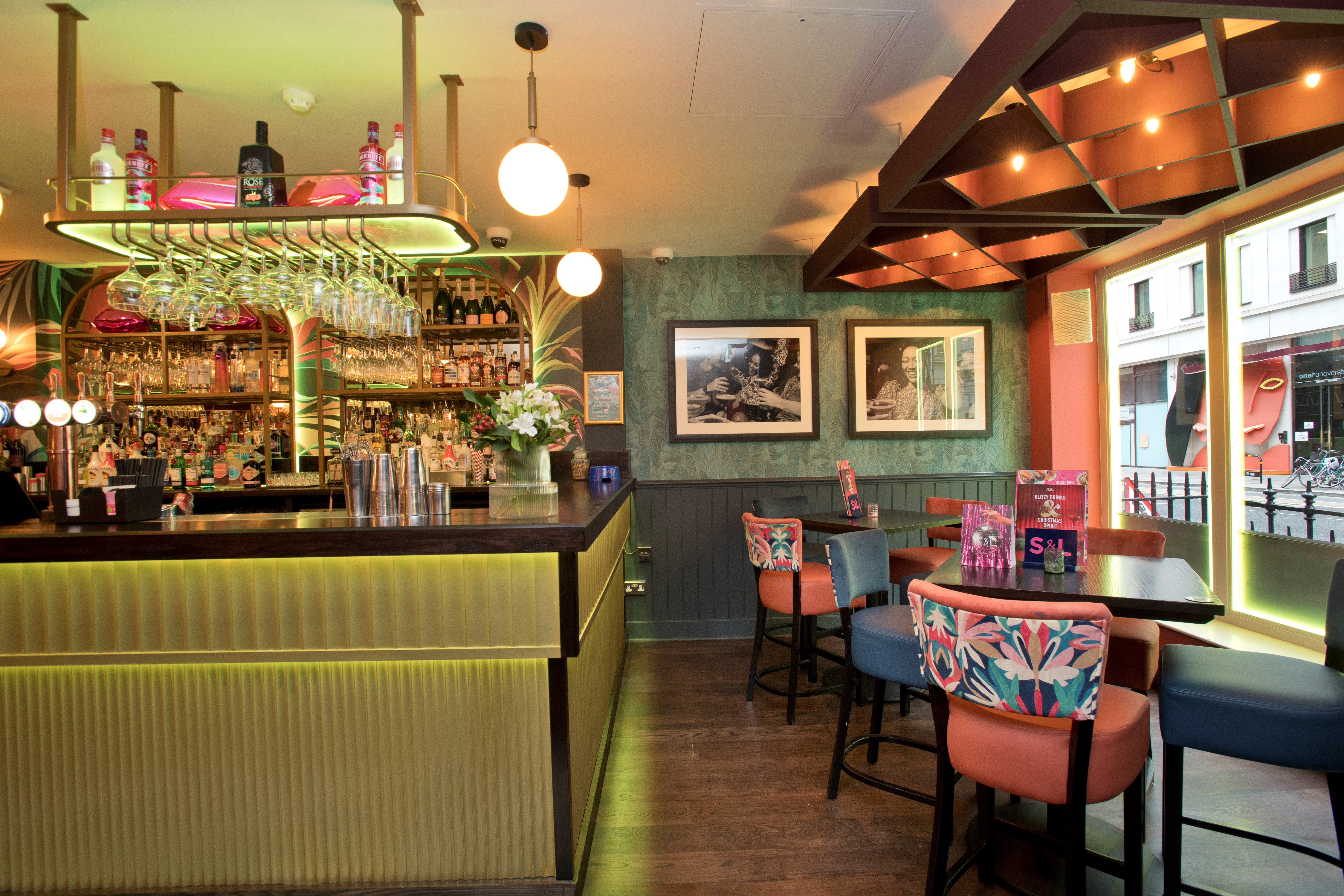 Slug and Lettuce Oxford Circus photo 3