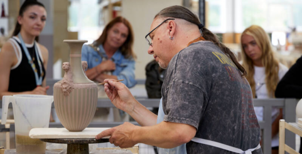 Wedgwood Factory Tour (2 People)