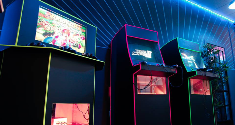 Arcade machines at R-Cade Glasgow.