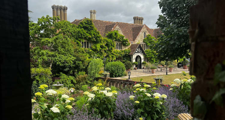 Boys Hall Jacobean Manor in Kent/.