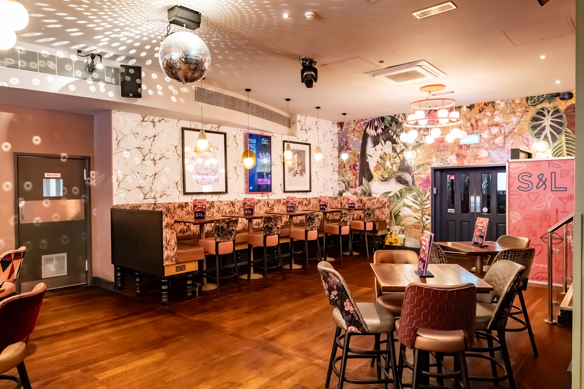 Slug and Lettuce Bristol City Centre photo 4