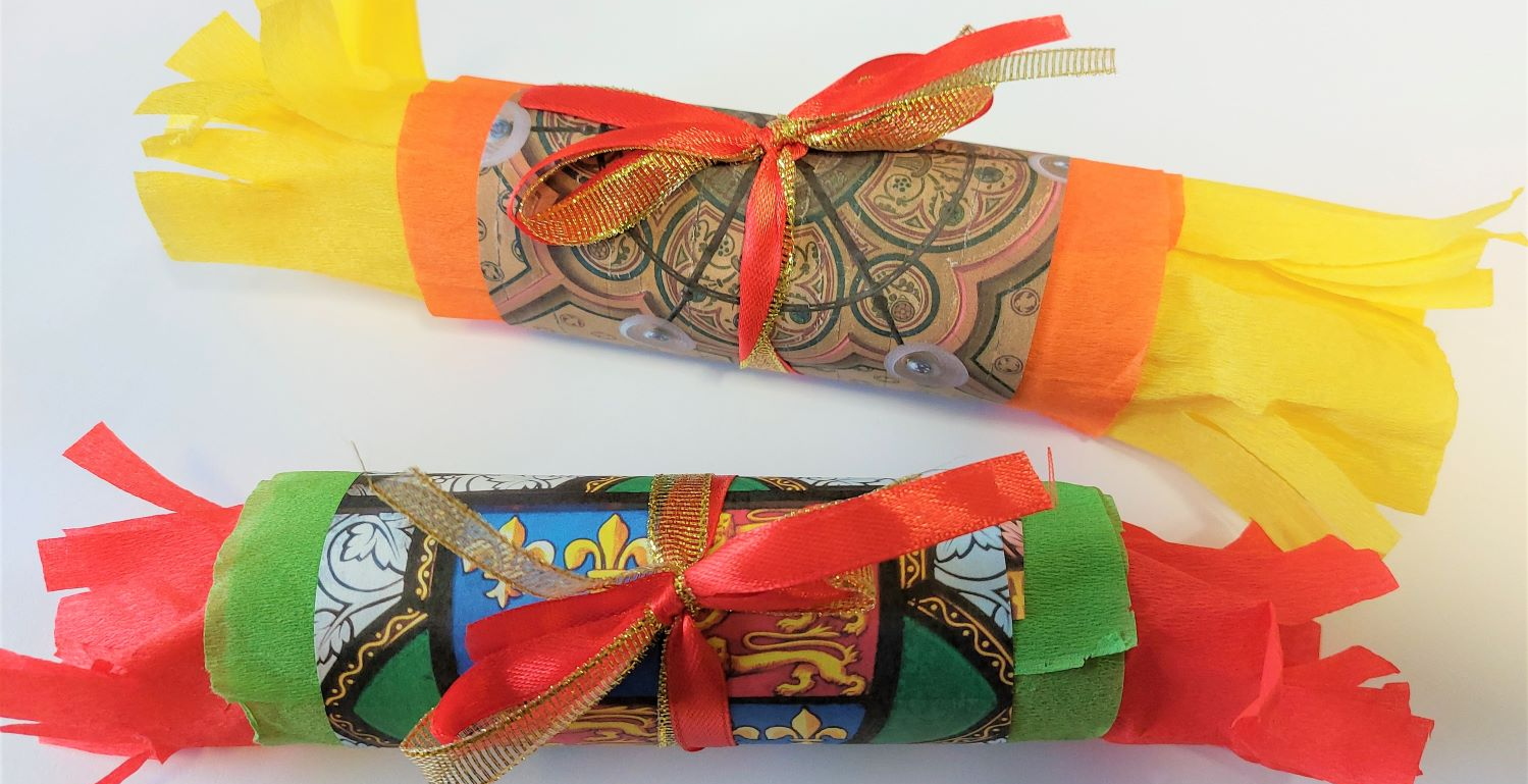 Make a Maison Dieu Christmas Cracker