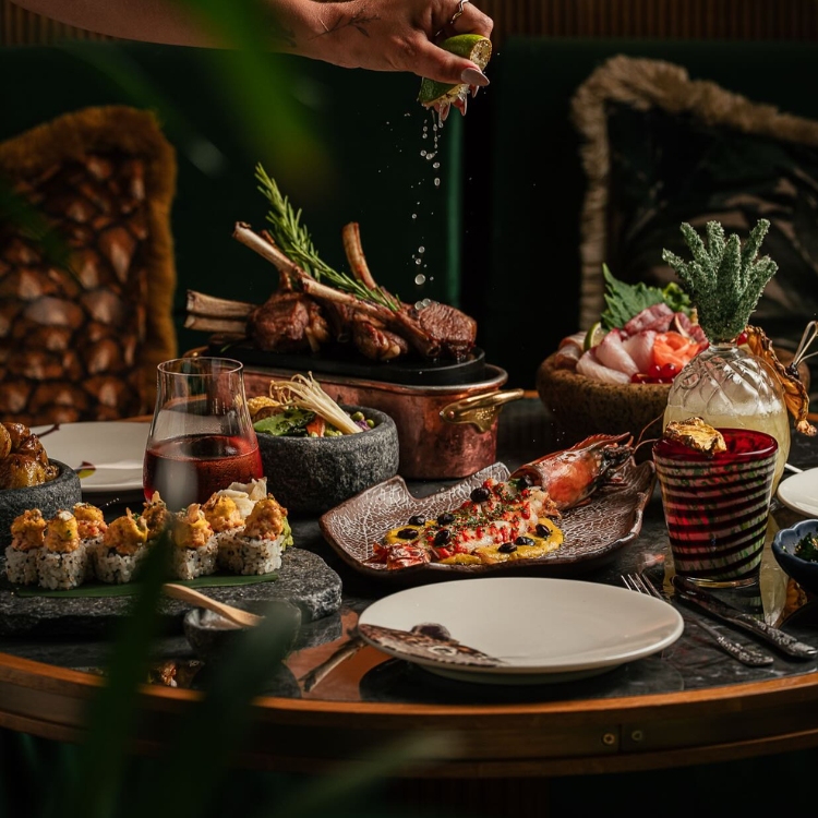 feast style dining amazonico london