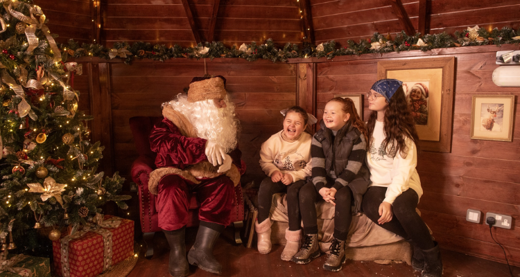 Hobbledown Heath Santa's Grotto.
