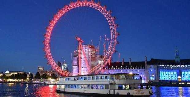 New Year's Eve on the Jewel of London