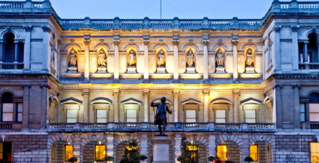 London Walking Tour - Mayfair & Royal Academy Café