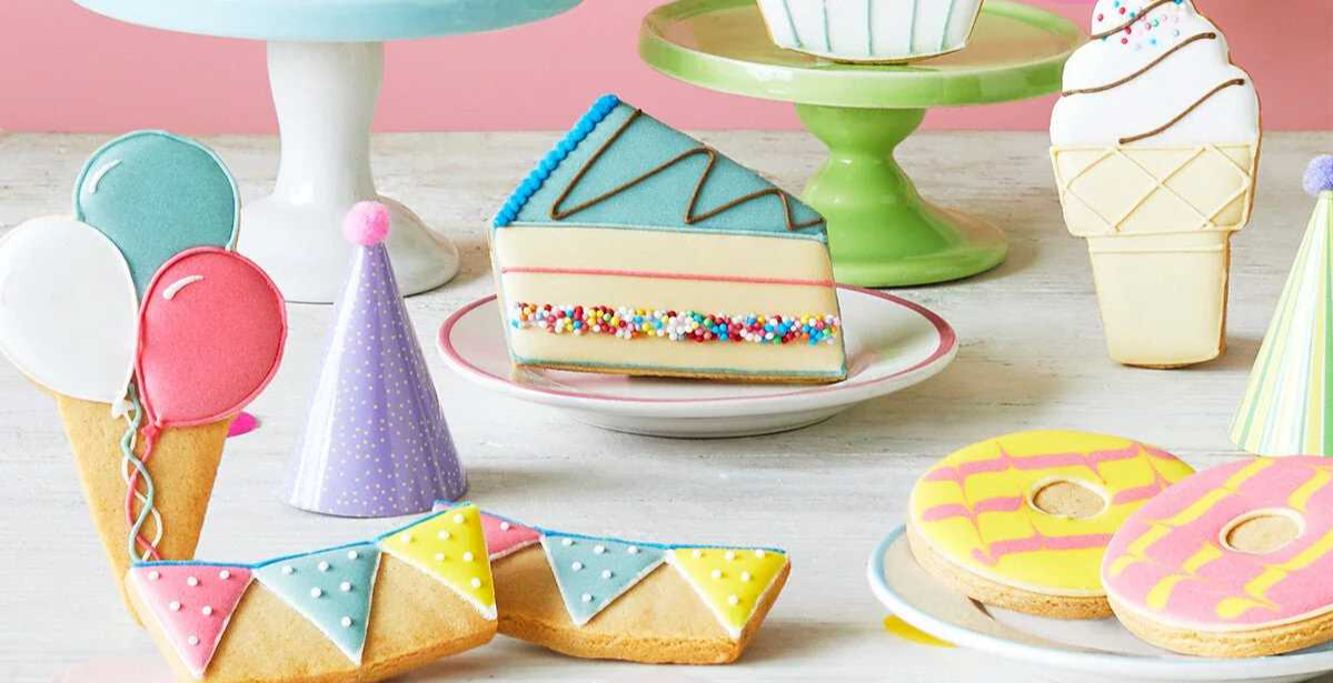 SCHOOL OF ICING NOTTING HILL- BIRTHDAY TREATS 11:30-13:30