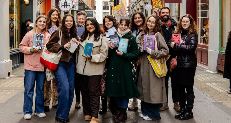 Group of people on a Cosy Book Club London crawl.
