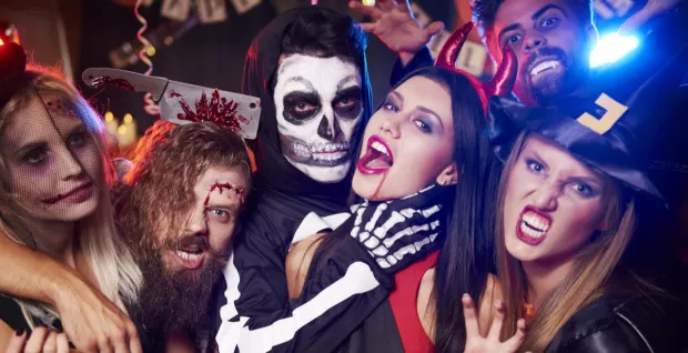 Halloween Party, Welcome Drink & Happy Hour Till 8pm at Bar Soho