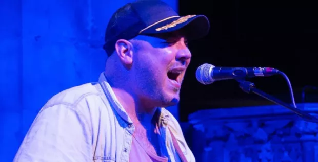 Live Music Sessions: Dave Giles