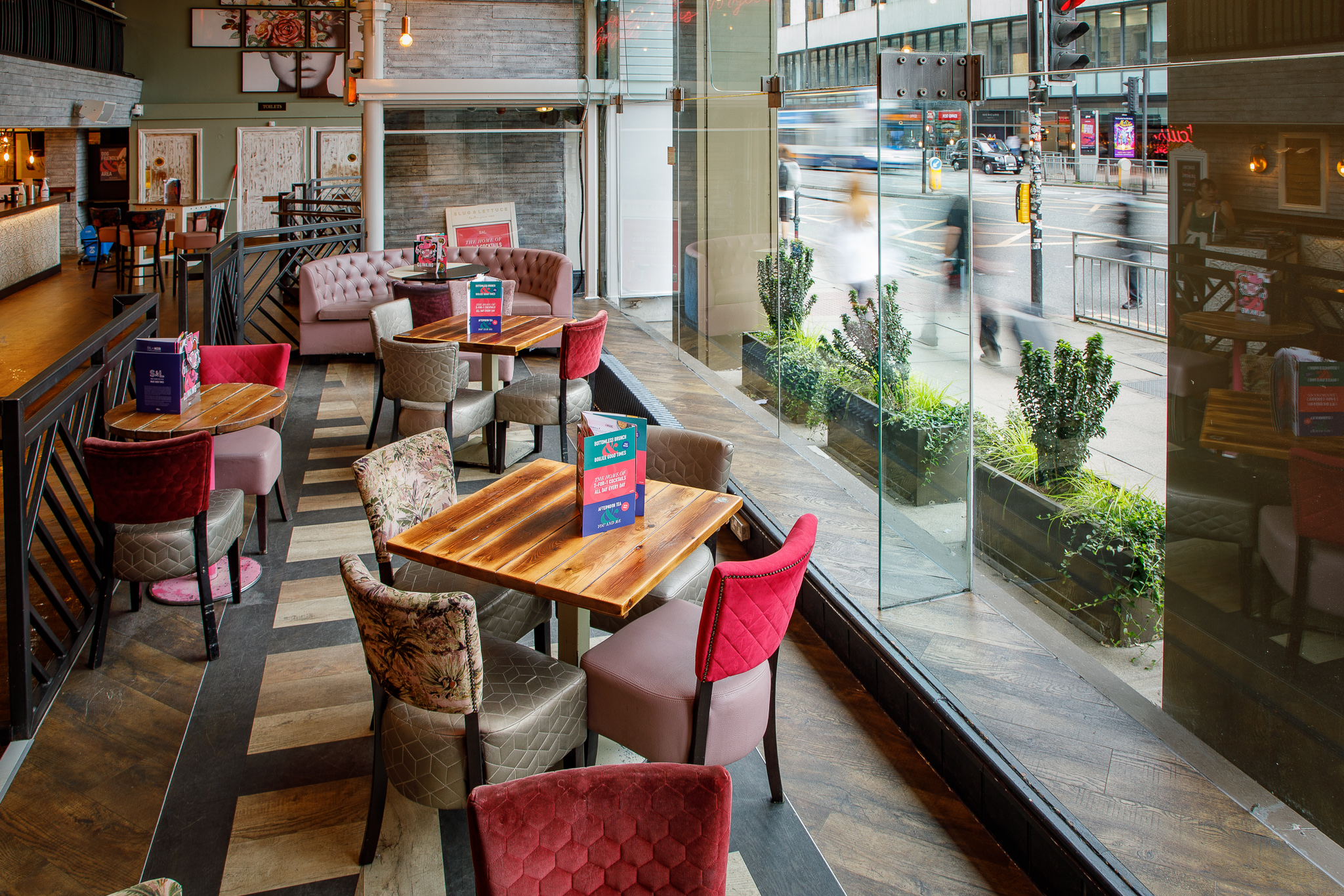 Slug and Lettuce Piccadilly Manchester photo 8