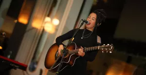 Saturday & Sunday Lunch with Live Music at JOIA