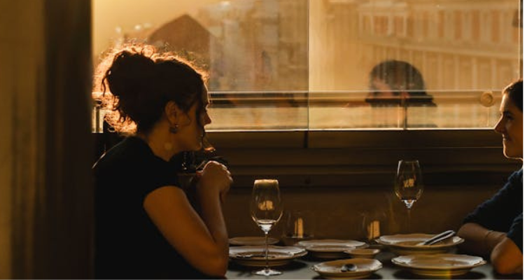 People enjoying dinner at Cicoria.