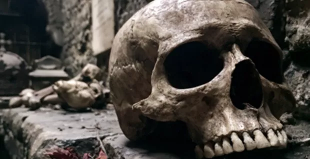 THE ANATOMY OF DEATH - A Tour of Executions, Epidemics and Epitaphs