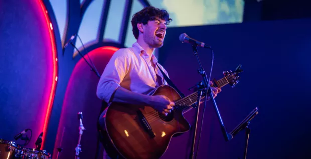 Live Acoustic Bottomless Brunch